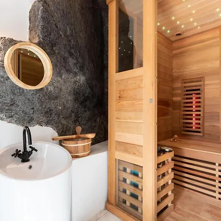 Holiday home #1 Cave House Anaga, Unique Stay, Mountains And Private Sauna, Los Pinos