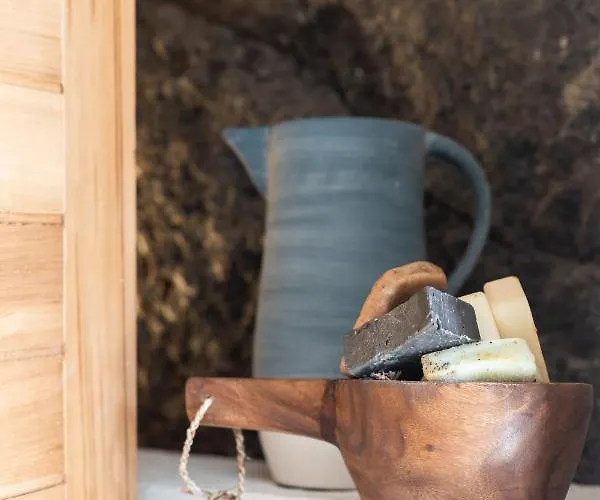 Hébergement de vacances #1 Cave House Anaga, Unique Stay, Mountains&private Sauna,